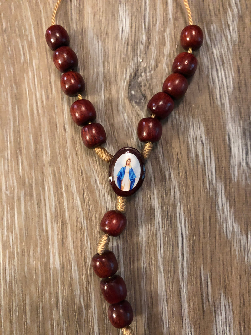 Car rosary (Optional centerpiece)