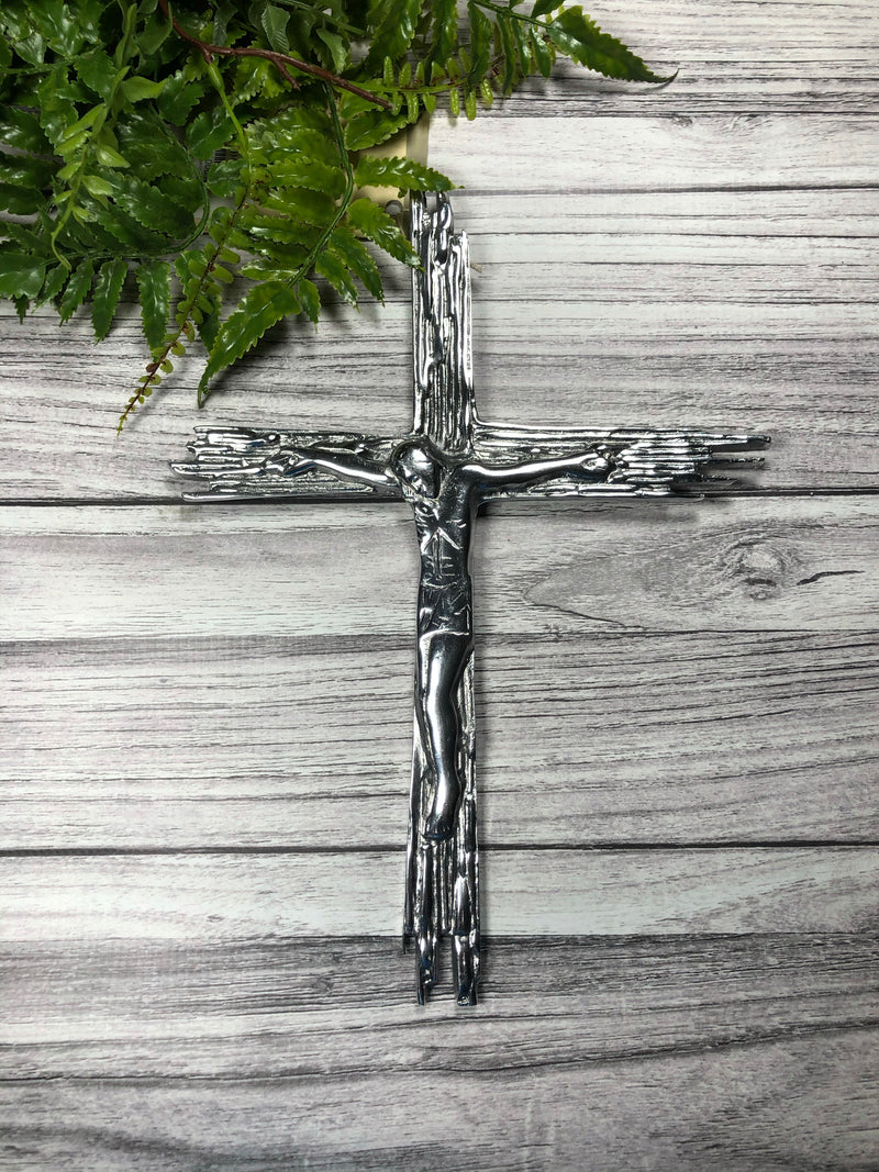Rustic Pewter Wall Crucifix